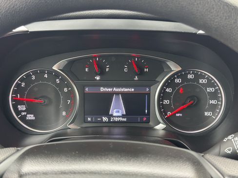 Used 2025 Chevrolet Blazer LT FWD image 21