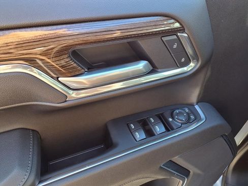 New 2026 Chevrolet Silverado 1500 LT image 9