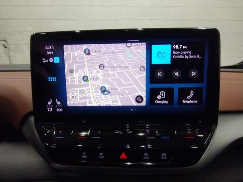 Used 2021 Volkswagen ID.4 Pro S w/ Gradient Package image 30