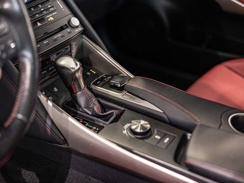 Used 2018 Lexus IS 350 AWD image 22