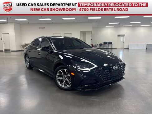 Used 2023 Hyundai Sonata SEL w/ Convenience Package FWD image 1