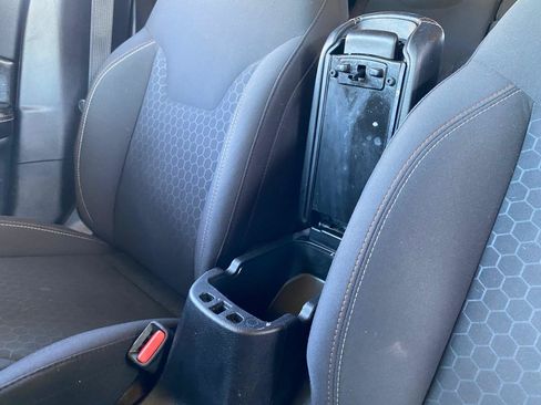 Used 2018 Jeep Compass Sport AWD/4WD image 53