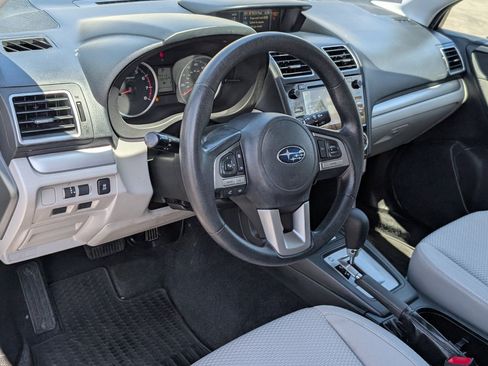 Used 2017 Subaru Forester 2.5i Premium w/ Protection Package #1 AWD/4WD image 13
