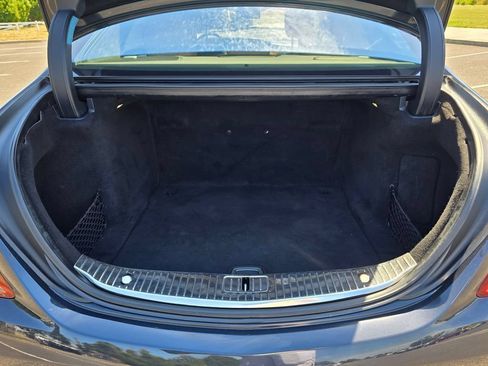 Used 2018 Mercedes-Benz S 560 Sedan w/ Premium Package image 15