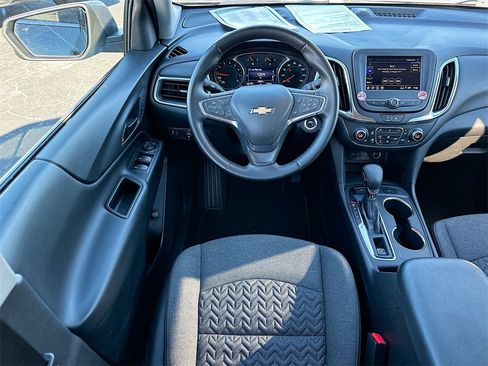 Used 2024 Chevrolet Equinox LT image 21
