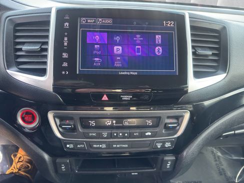 Used 2017 Honda Ridgeline Black Edition image 17