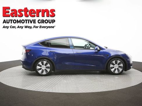 Used 2021 Tesla Model Y Long Range AWD/4WD image 44