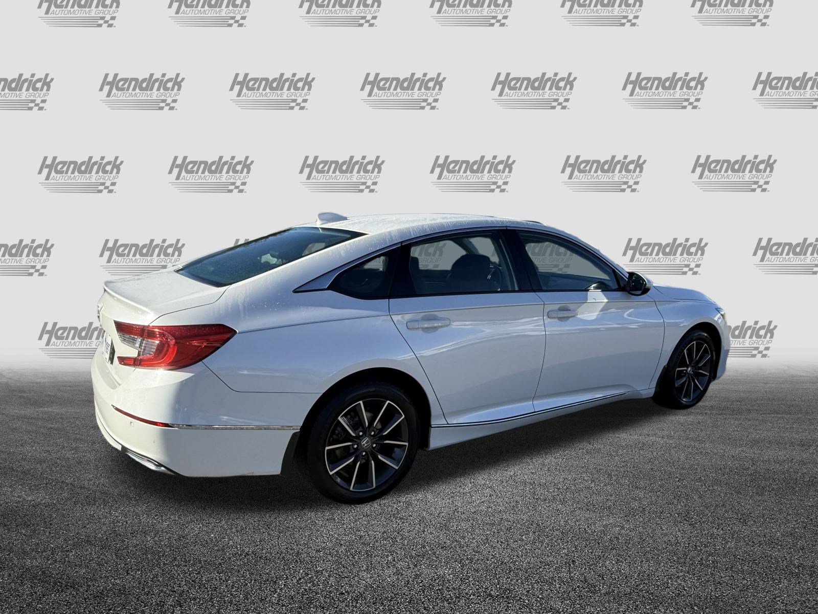 Used 2021 Honda Accord EX-L image 10