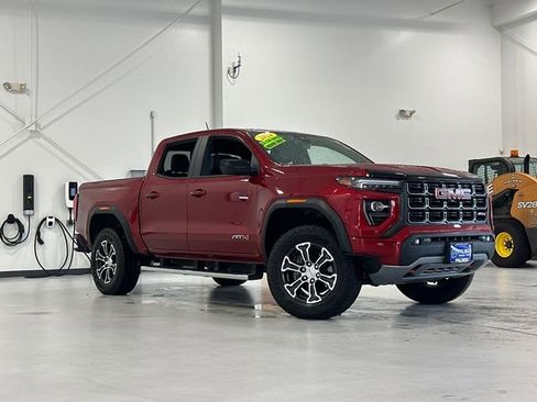 Used 2024 GMC Canyon AT4 w/ Canyon Safety Plus Package AWD/4WD image 1