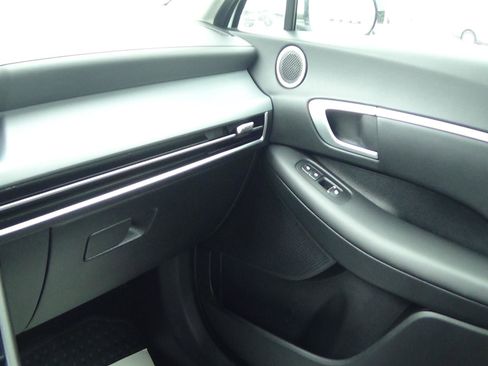 Used 2025 Hyundai Sonata SEL FWD image 30