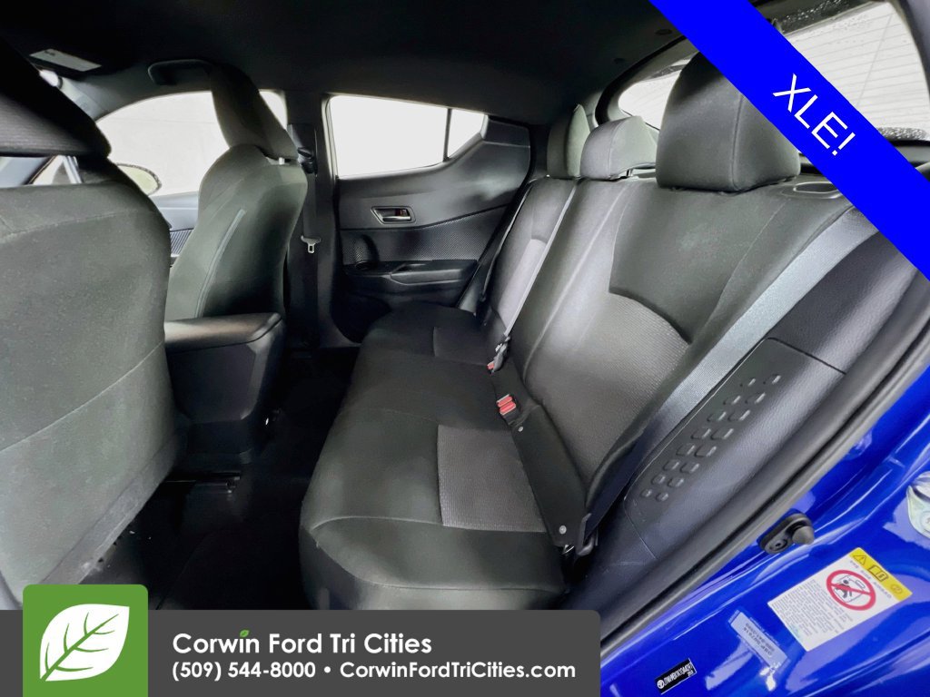 Used 2019 Toyota C-HR XLE FWD image 26