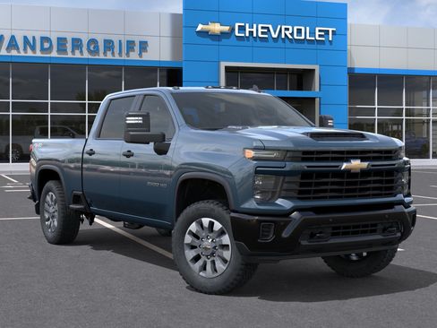 New 2026 Chevrolet Silverado 2500 Custom w/ Custom Value Package AWD/4WD image 34