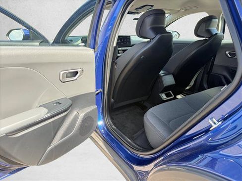 Used 2025 Kia K4 FWD image 20