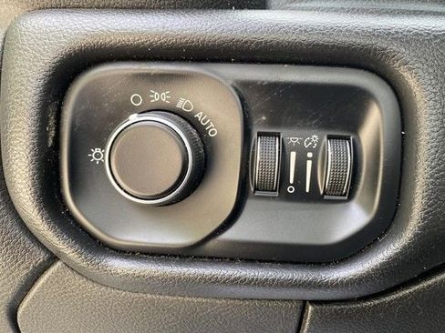 Used 2019 RAM 5500 Tradesman w/ Ambulance Prep Group AWD/4WD image 22