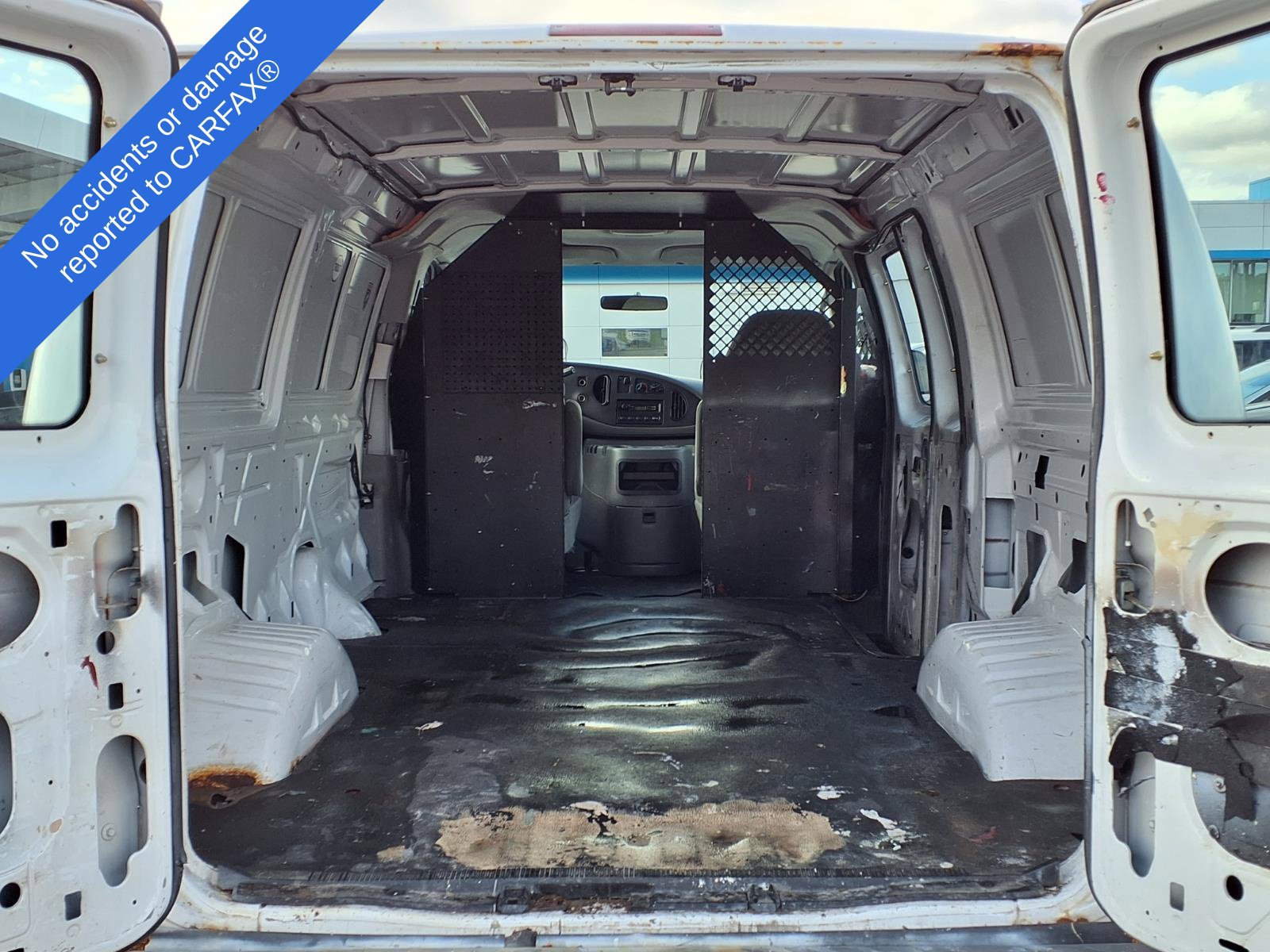 Used 2005 Ford E-150 and Econoline 150 RWD image 10