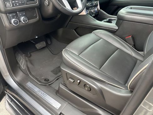 Certified 2022 GMC Yukon SLT w/ SLT Premium Package image 27