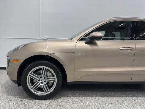 Used 2015 Porsche Macan S w/ Premium Package Plus image 6