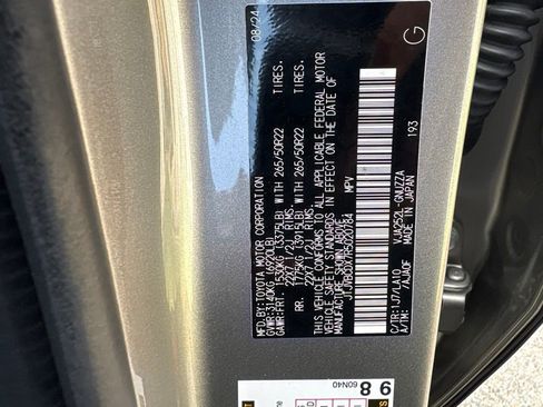 Used 2024 Lexus GX 550 w/ Accessory Package (Z1) AWD/4WD image 22
