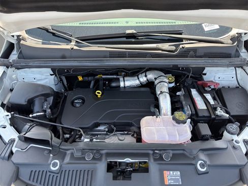 Used 2022 Chevrolet Trax LS w/ Tint and Cruise Package image 21