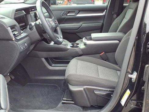 Used 2025 GMC Terrain Elevation AWD/4WD image 14