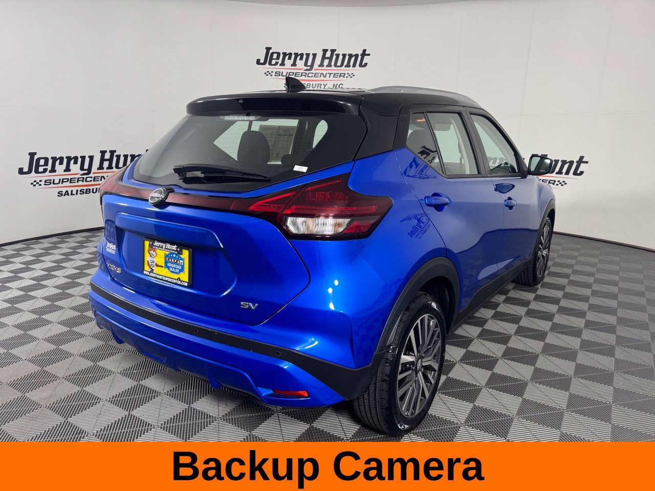 Used 2024 Nissan Kicks SV FWD image 7