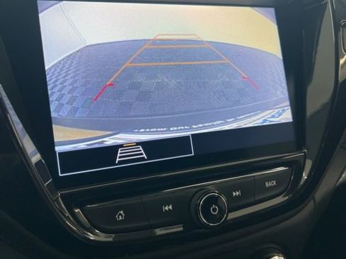 Used 2023 Chevrolet TrailBlazer RS w/ Sun and Liftgate Package image 5