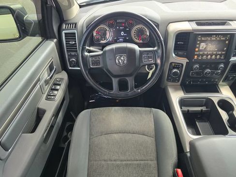 Used 2017 RAM 1500 Big Horn AWD/4WD image 4