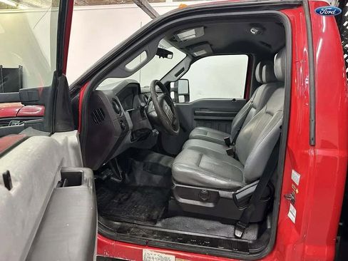 Used 2012 Ford F450 XL w/ XL Value Pkg image 9