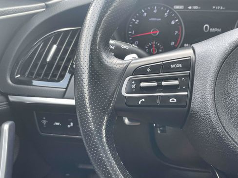 Used 2020 Kia Stinger GT2 RWD image 23