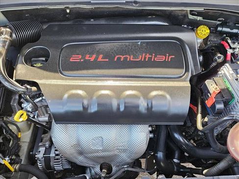 Used 2017 Jeep Renegade Altitude FWD image 28