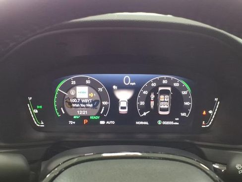 Certified 2025 Honda Accord Touring image 14