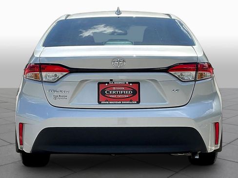 Used 2026 Toyota Corolla LE FWD image 5