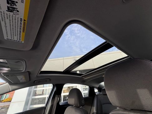 Used 2024 Chevrolet Malibu LT image 21