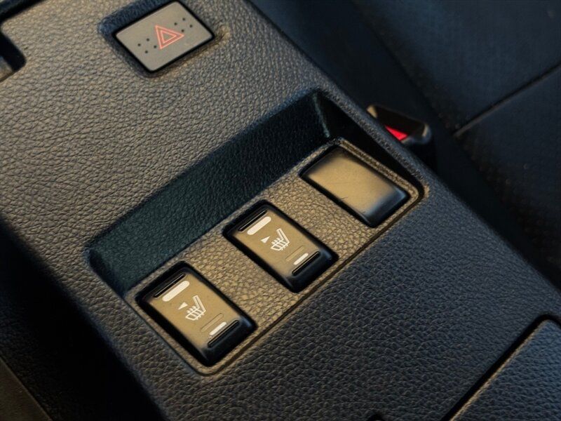 Used 2003 Nissan 350Z Touring RWD image 25