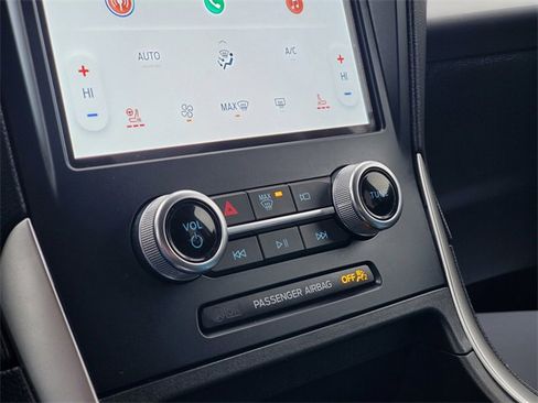 Certified 2024 Ford Edge SEL w/ Convenience Package image 21