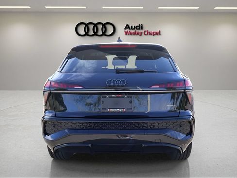 New 2026 Audi Q3 quattro 2.0T AWD/4WD image 4