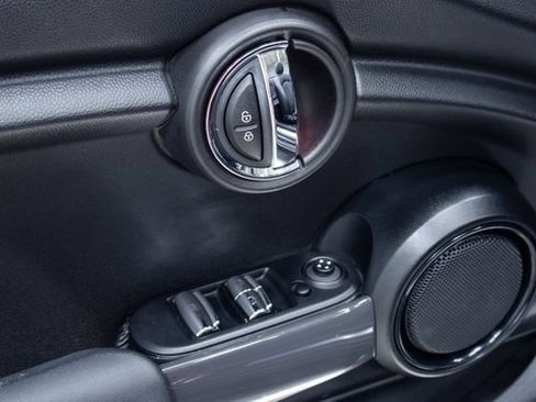 Used 2020 MINI Cooper Convertible FWD image 12
