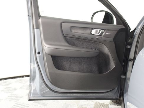 Used 2023 Volvo C40 P8 Recharge Ultimate w/ Protection Package Premier AWD/4WD image 17