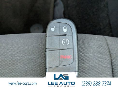 Used 2018 Dodge Durango SXT w/ Quick Order Package 2BB image 30