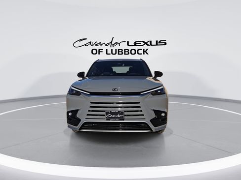 New 2026 Lexus TX 500h AWD image 3