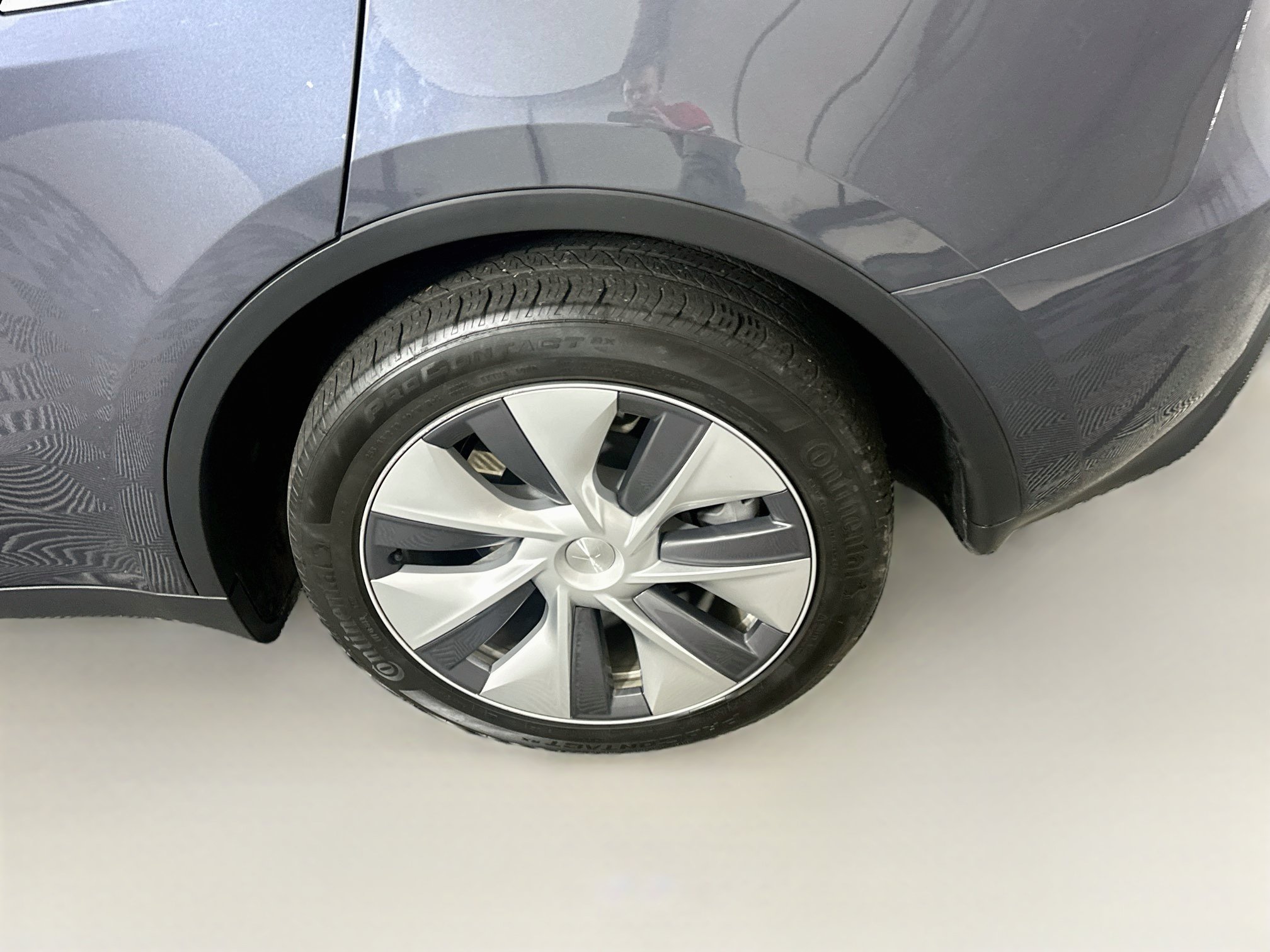 Used 2023 Tesla Model Y Long Range AWD/4WD image 11
