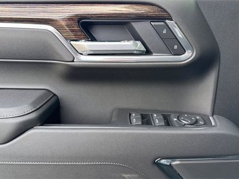 New 2026 GMC Sierra 1500 Elevation image 11