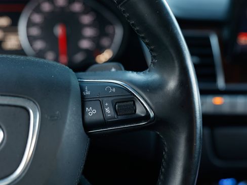 Used 2014 Audi A8 L TDI w/ Premium Package image 36