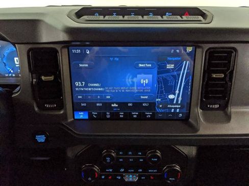 Certified 2026 Ford Bronco Badlands AWD/4WD image 9
