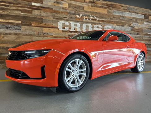Used 2020 Chevrolet Camaro LS RWD image 14