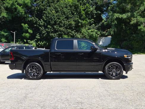 Used 2024 RAM 1500 Limited AWD/4WD image 2