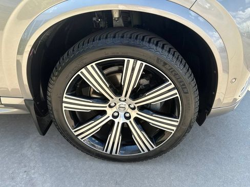 Used 2022 Volvo XC90 T6 Inscription w/ Advanced Package AWD/4WD image 13