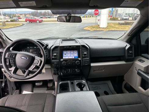 Used 2018 Ford F150 XL w/ Equipment Group 101A Mid image 14