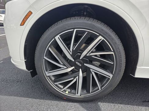 New 2026 Lincoln Aviator Black Label AWD/4WD image 24