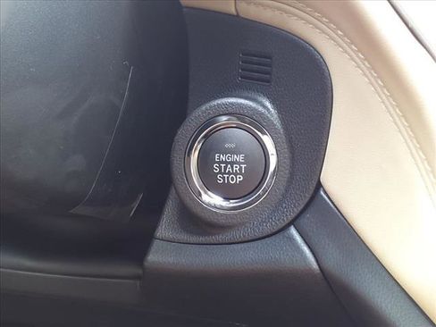 New 2025 Subaru Outback Limited image 13